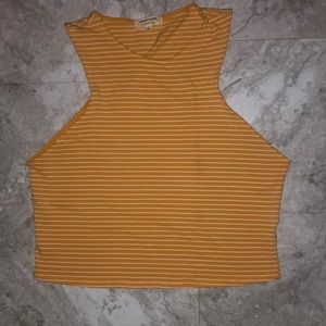 yellow stripe crop top .